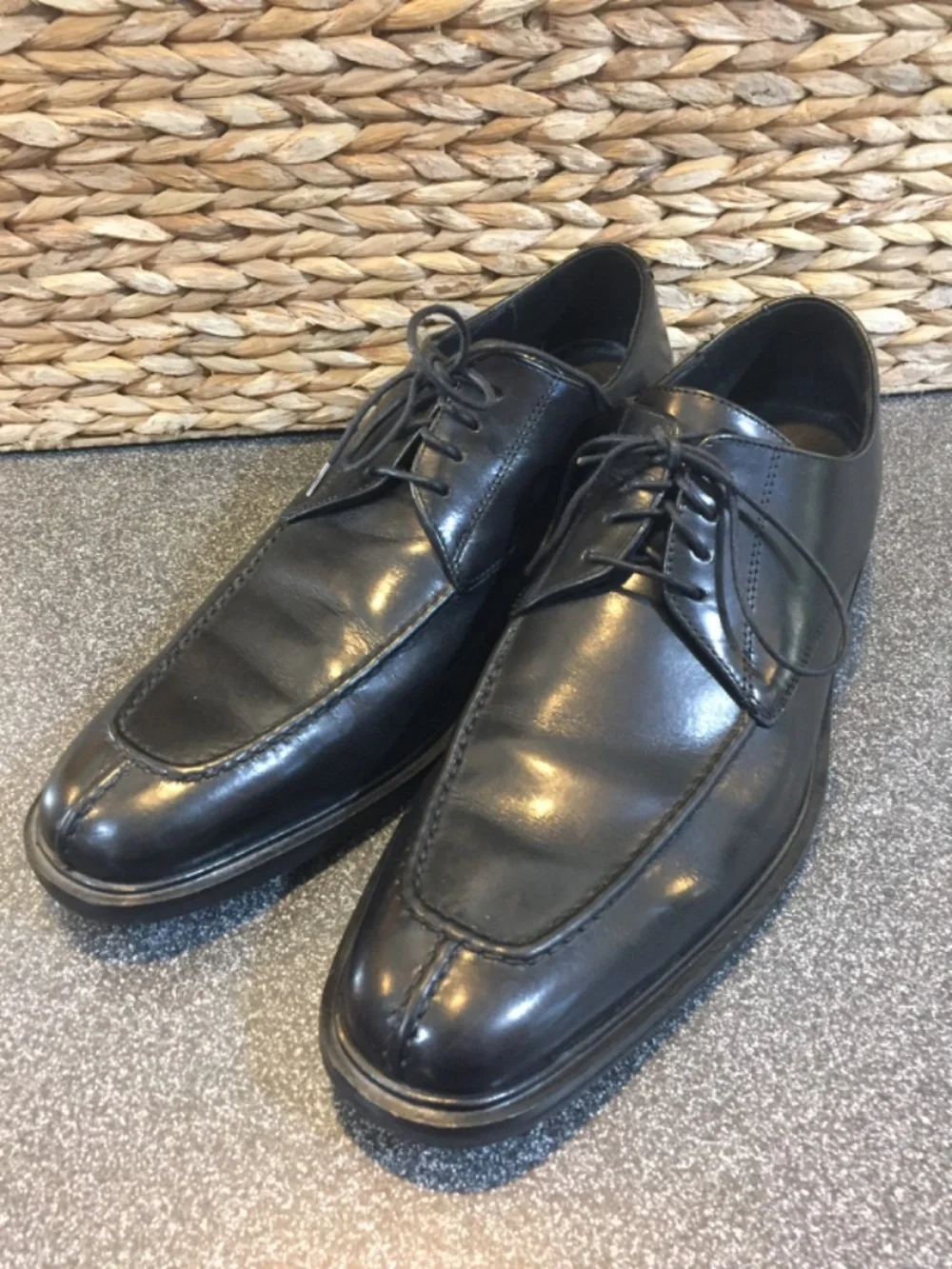 Cole Haan Black Leather Derby Oxfords